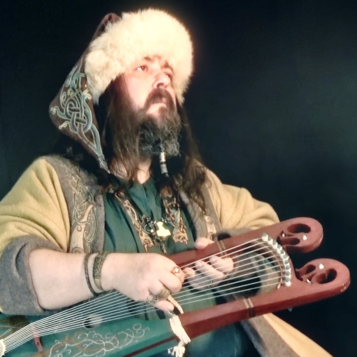  Ragnar Lodbrok - Chant de la fosse aux serpents (Ormagardskvedi)