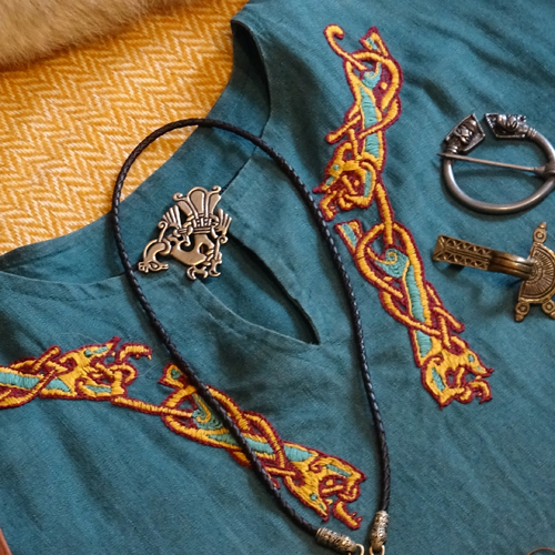 Costume
